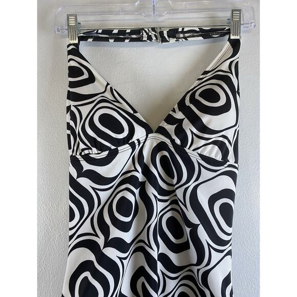 Speedo Swimsuit Black White Halter One Piece Fully Lined No Size Tag 10? - Picture 2 of 9
